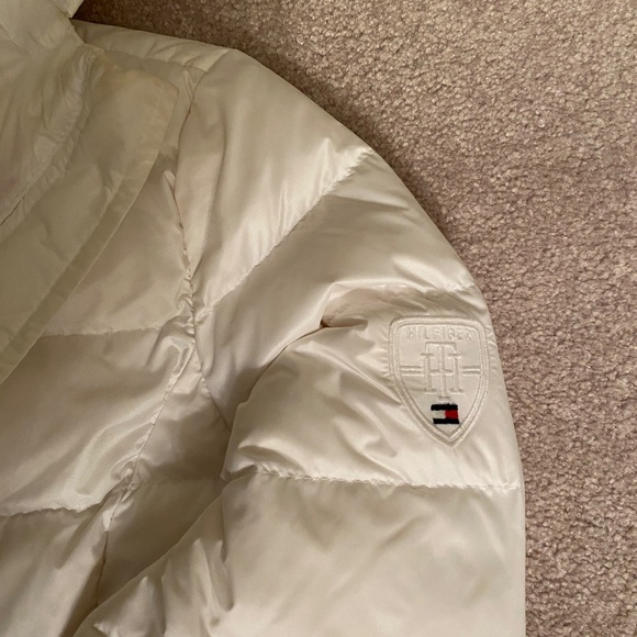 Tommy Hilfiger Down Filled Micro Puffer - Picture 3 of 5